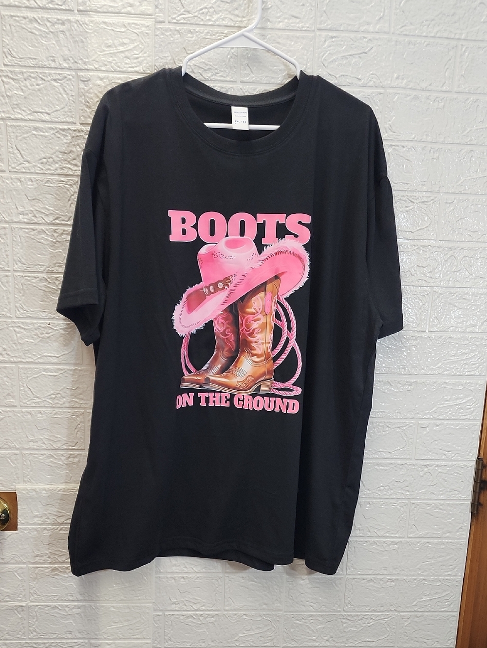 Graphic 'Boots On The Ground' Short Sleeve Tee - Black/Pink